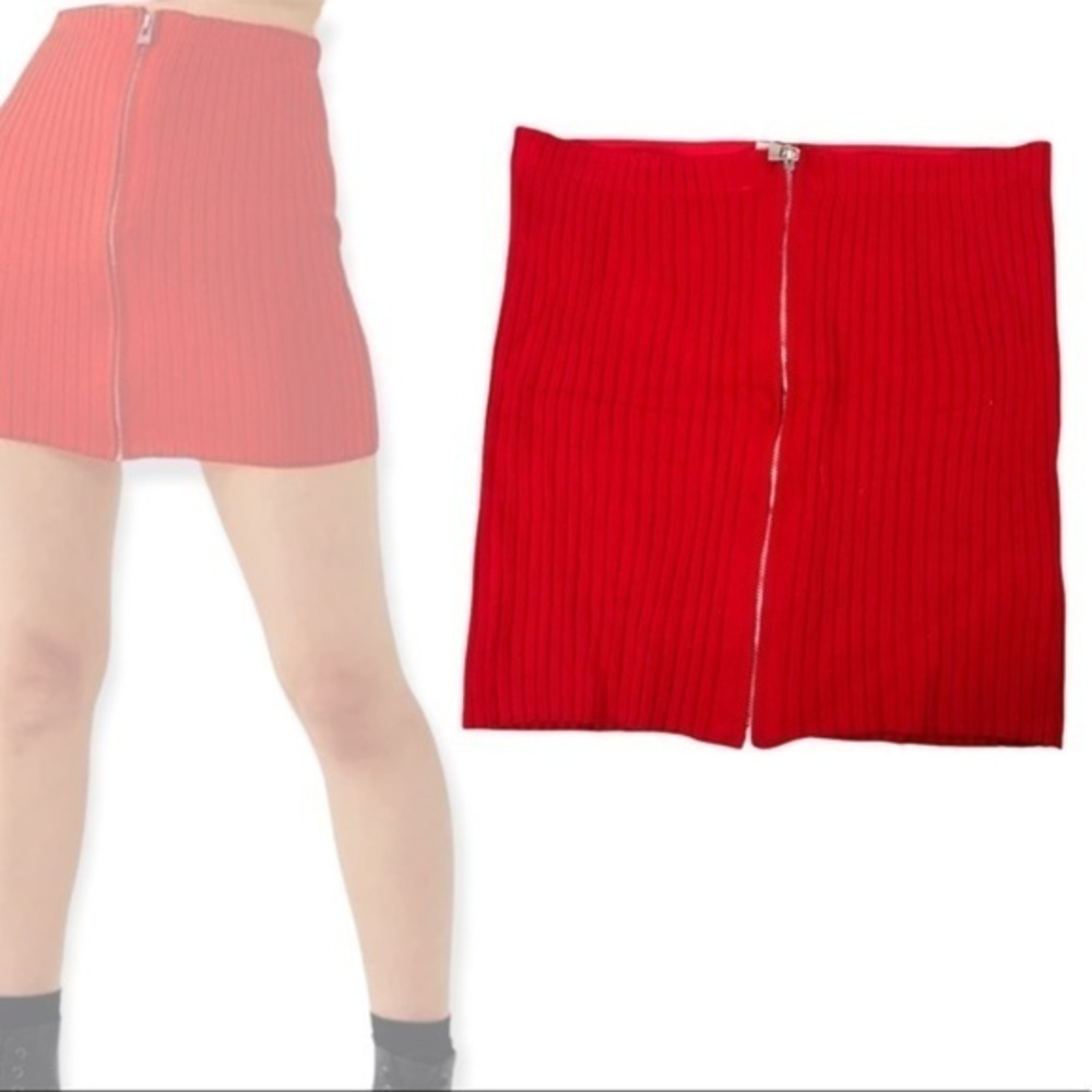 Urban Outfitters red mini‎ skirt front zipper rib knit large